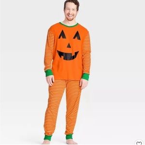 Mens Medium Pumpkin Halloween Pajamas